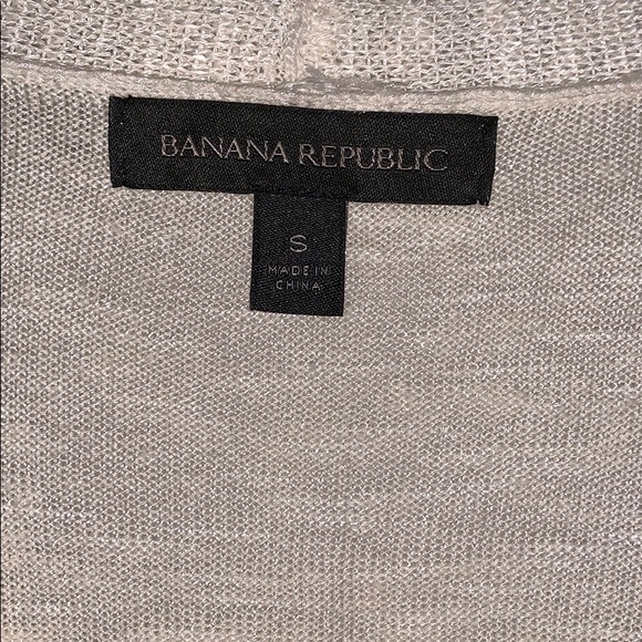 Banana Republic Sweater - Picture 4 of 5